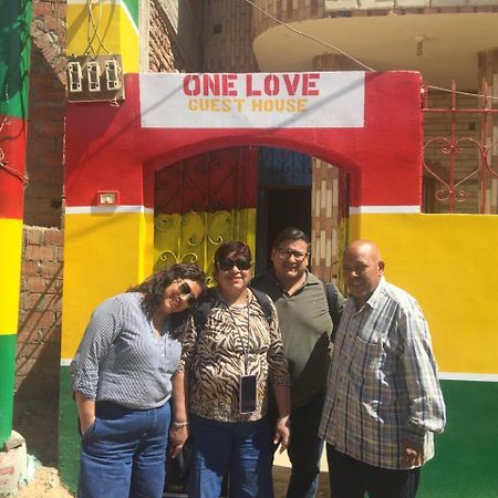 One Love Guesthouse & Restaurant Luxor Exterior foto